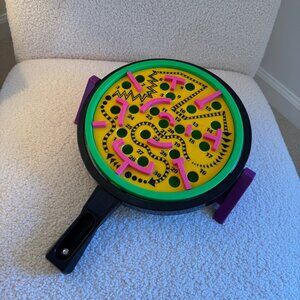 1990 Discovery Toys Maze Master Tilting Marble Game